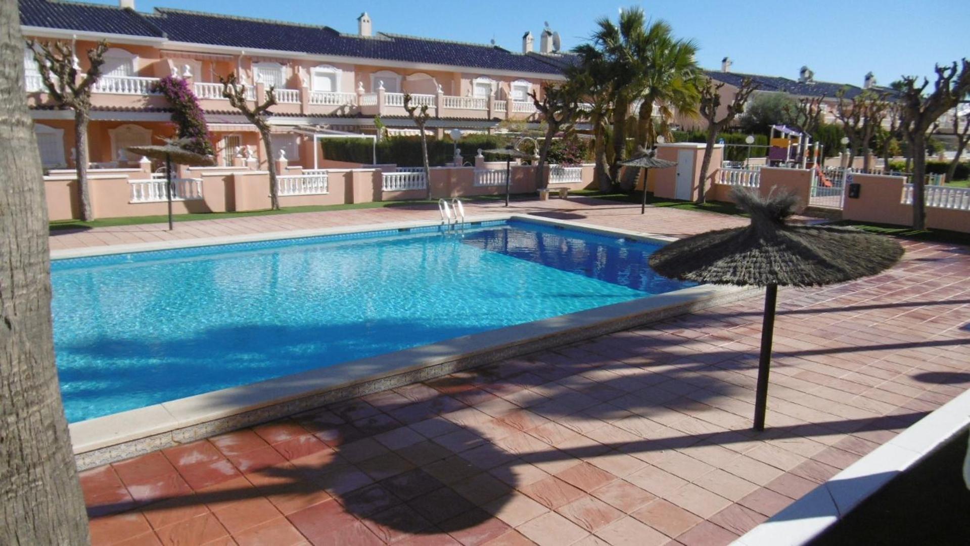 Puerto Marino Gran Alicante Bungalow In Beach Resort מראה חיצוני תמונה