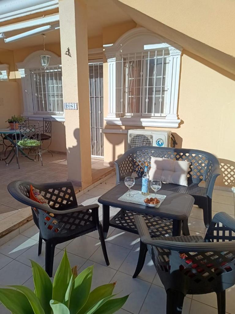 Puerto Marino Gran Alicante Bungalow In Beach Resort מראה חיצוני תמונה